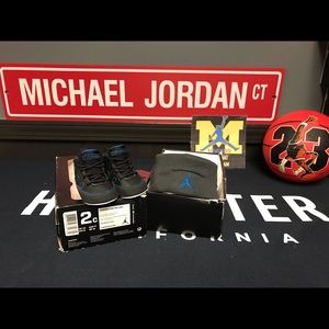 Nike Air Jordan Retro 9 (GP) Sz. 2c 401843 007